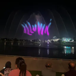 Illuvia written in water mist