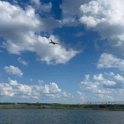 Plane Spotting From Gravelly Point — Arlington, Virginia, United States
