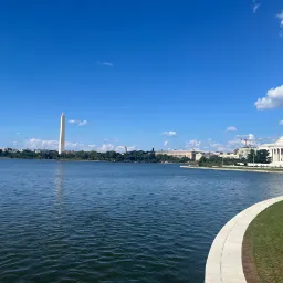 Washington & Jefferson Monument