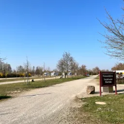 Motorhome Stopover at the Leisure Centre – Rheinmünster-Stollhofen